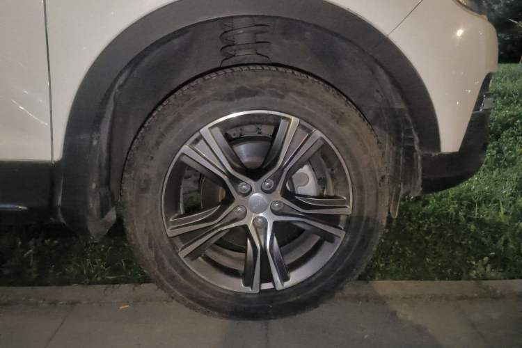 Used Lifan Auto X80 2017 2.0T Automatic Comfort Version
