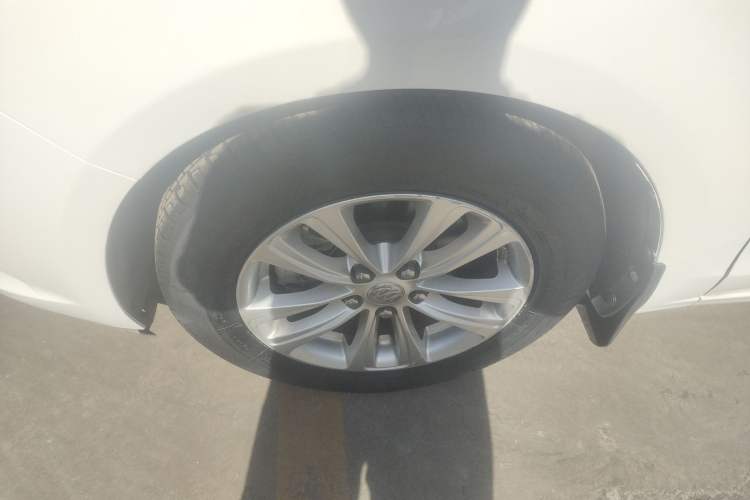 Used Buick GT 2017 15N Manual Entry-Level Trim