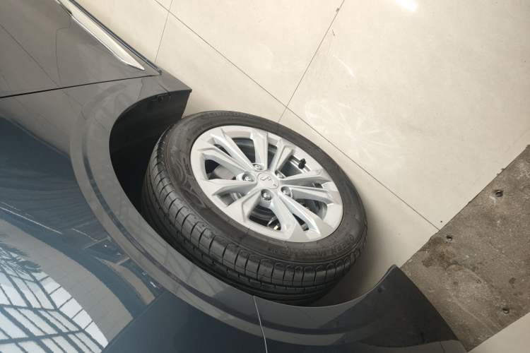 Used Wuling Jiachen 2022 1.5L Manual Comfort Edition
