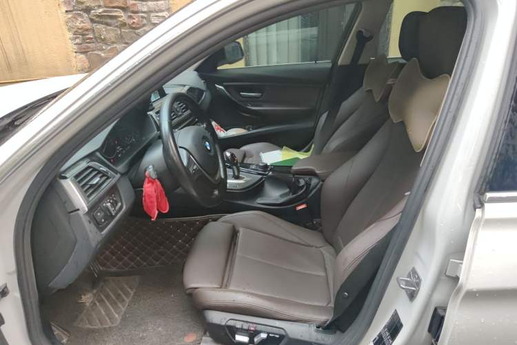 Used BMW 3 Series 2018 320Li Fashion Model Left Front Seat