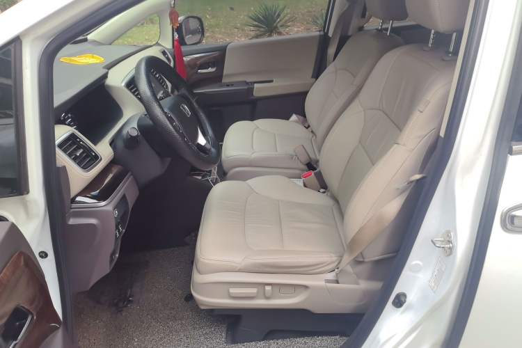 Used Honda Odyssey 2015 Revised 2.4L Luxury Edition
