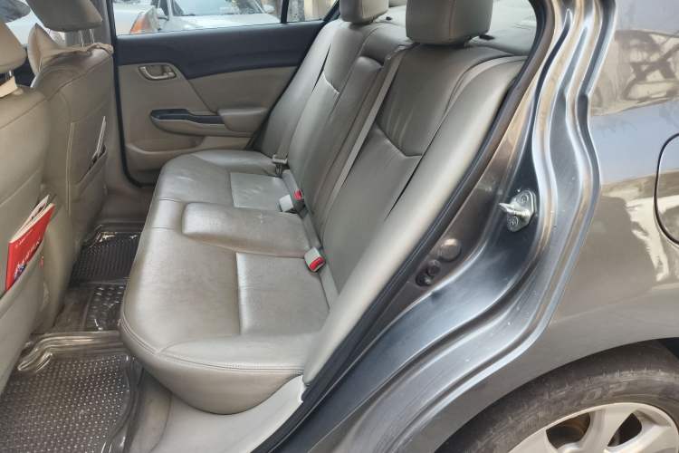 Used Honda Civic 2012 1.8L automatic comfort version
