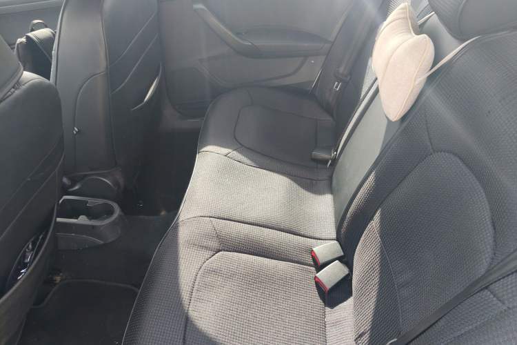 Used Volkswagen Santana 2017 Haval H6 1.6L Automatic Fashion Edition
