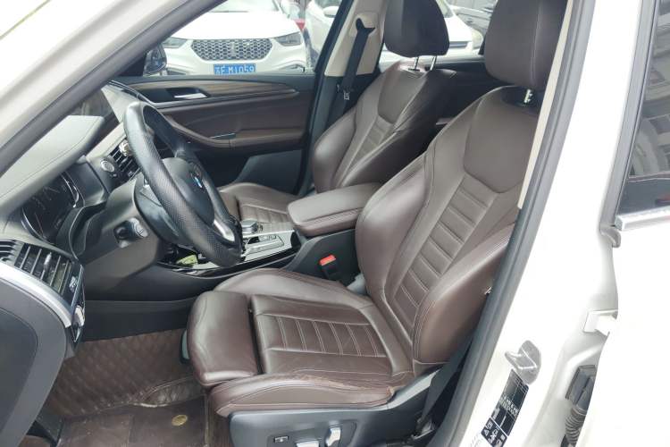 Used BMW X3 2018 xDrive28i Luxury Package China VI Emission Standard
