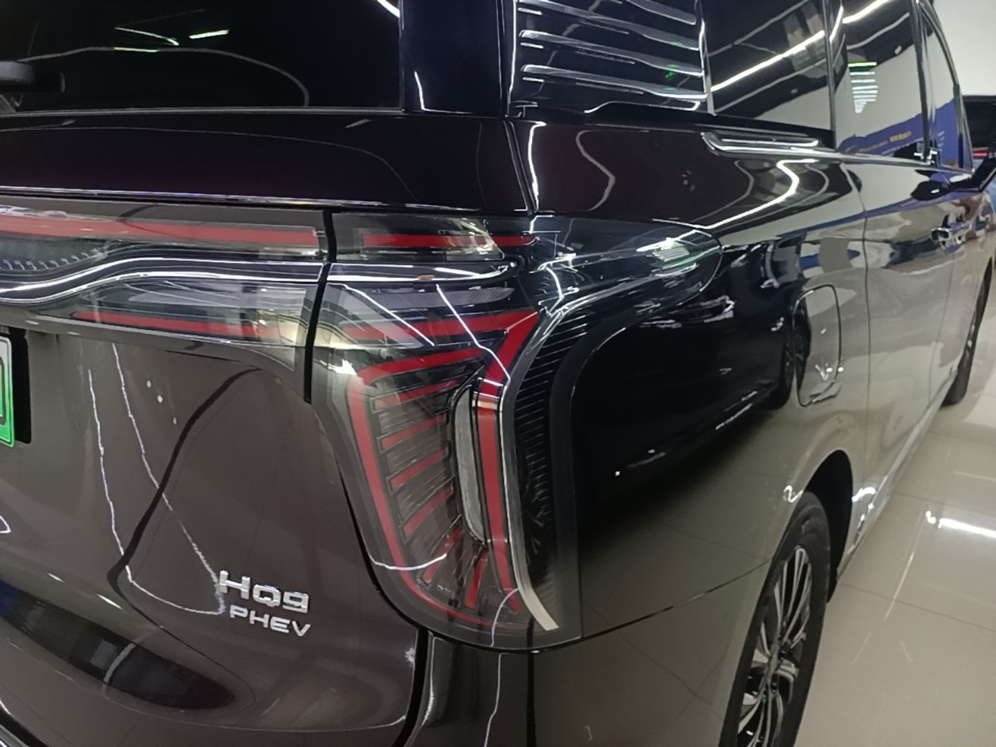Hongqi HQ9 PHEV 2024 2.0T Four-Wheel Drive Business Edition — снимка 9
