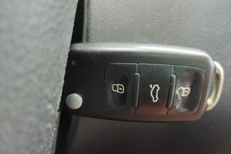 Used Volkswagen Tiguan 2013 1.8 TSI Automatic Two-Wheel Drive Comfort Edition Vehicle Key