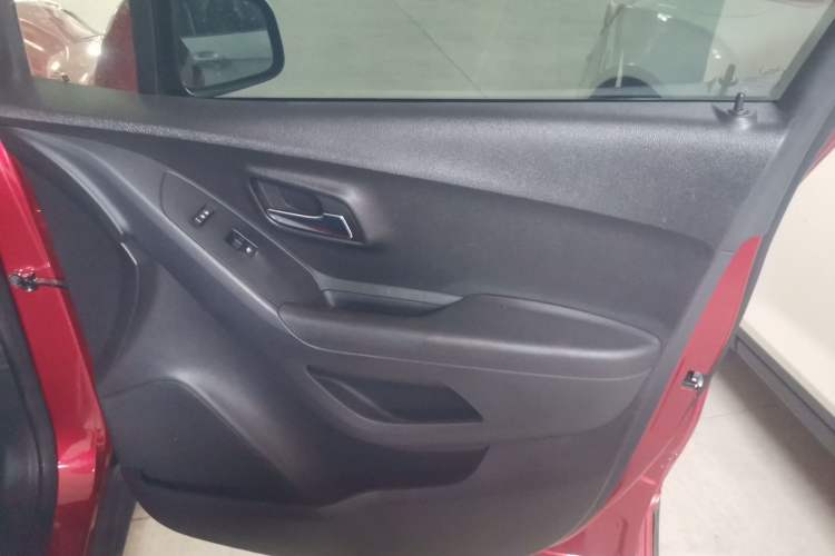 Used Chevrolet Trax 2017 1.4T Automatic Two-Wheel Drive Luxury Version