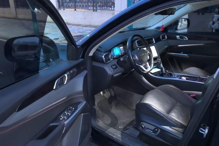 Used Lynk & Co 01 2017 2.0T Four-Wheel Drive Pro Edition