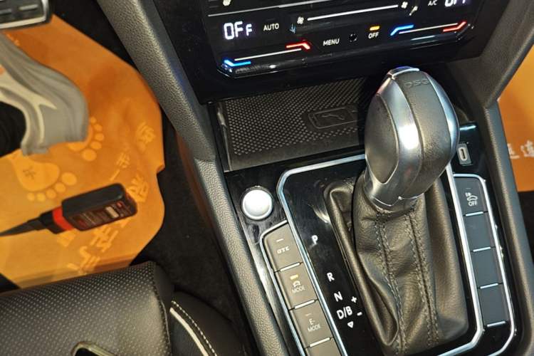 Used Volkswagen Magotan GTE Plug-in Hybrid 2022 GTE Luxury Model