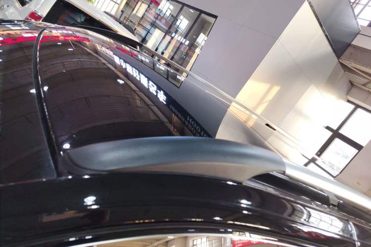 Used Mercedes-Benz V-Class 2022 V 260 Avantgarde Edition
