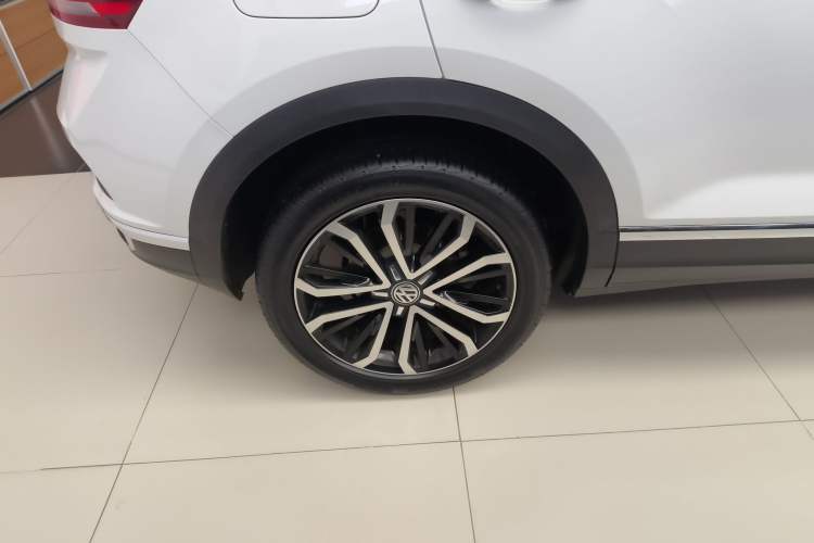 Used Volkswagen T-ROC 2019 280TSI DSG Two-Wheel Drive Comfort Version China VI Standard