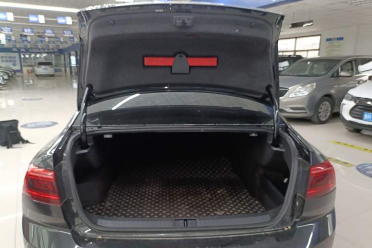 Used Volkswagen Magotan 2020 330TSI DSG Luxury Edition