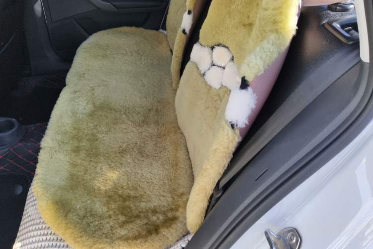 Used Skoda Rapid Spaceback 2016 Revised Version 1.6L Manual Front-Drive Edition