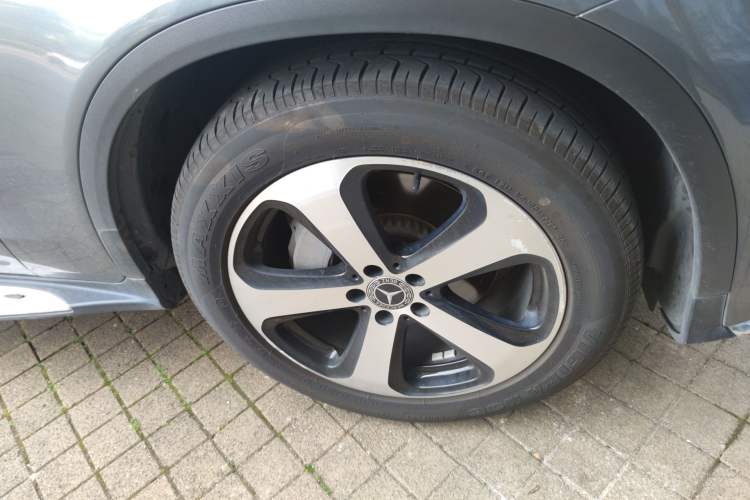 Used Mercedes-Benz GLC 2019 Facelift GLC 260 L 4MATIC Luxury Model