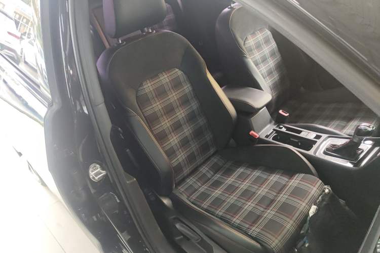 Used Volkswagen Golf GTI 2018 2.0 TSI GTI
