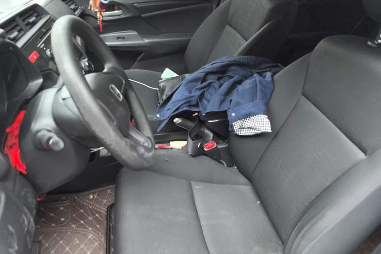 Used Honda Fit 2014 1.5L LX Manual Comfort Model
