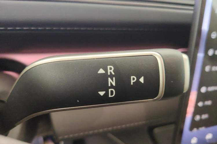 Used Nio ES8 2026 Model 6-seat Executive Luxury Edition Gear Lever