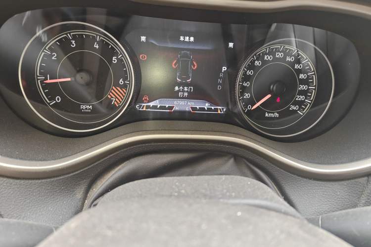 Used Jeep Cherokee 2014 2.4L Luxury Edition