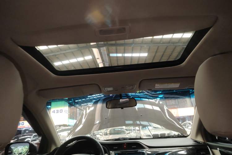 Used Honda Crider 2013 1.8L automatic luxury edition