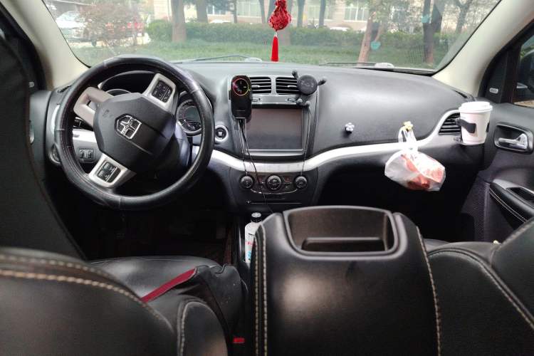 Used Dodge Journey 2014 2.4L Two-Wheel Drive Touring Edition