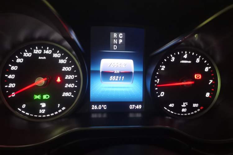 Used Mercedes-Benz V-Class 2022 V 260 L Long-wheelbase Luxury Edition Instrument Cluster