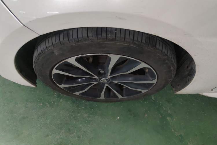 Used Toyota Levin 2019 185T CVT Sport Edition China VI Standard Left Front Wheel Hub