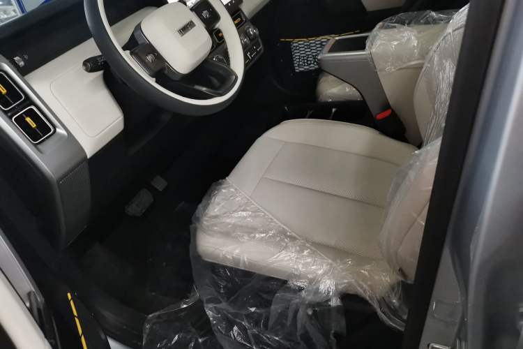 Used iCAR V23 2025 401 Two-Wheel Drive Advanced Edition