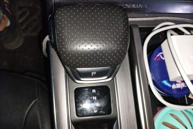 Used Roewe RX5 2020 PLUS 300TGI Automatic Ali New Year Special Edition
