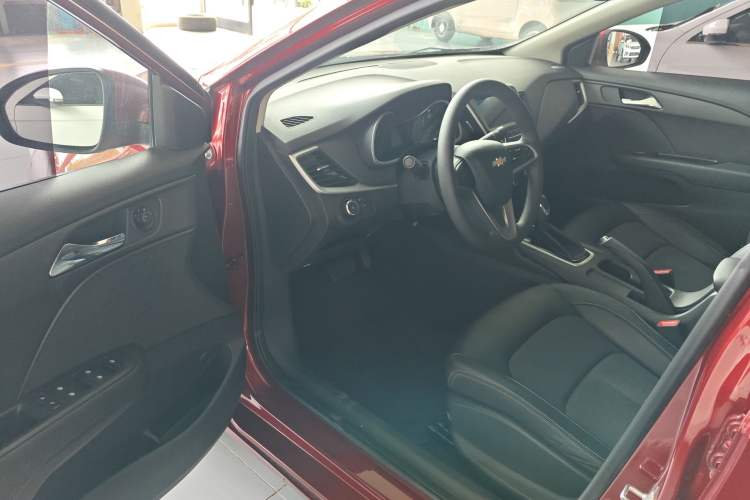 Used Chevrolet Cavalier 2016 1.5L Automatic Xinyue Edition Driver Seat