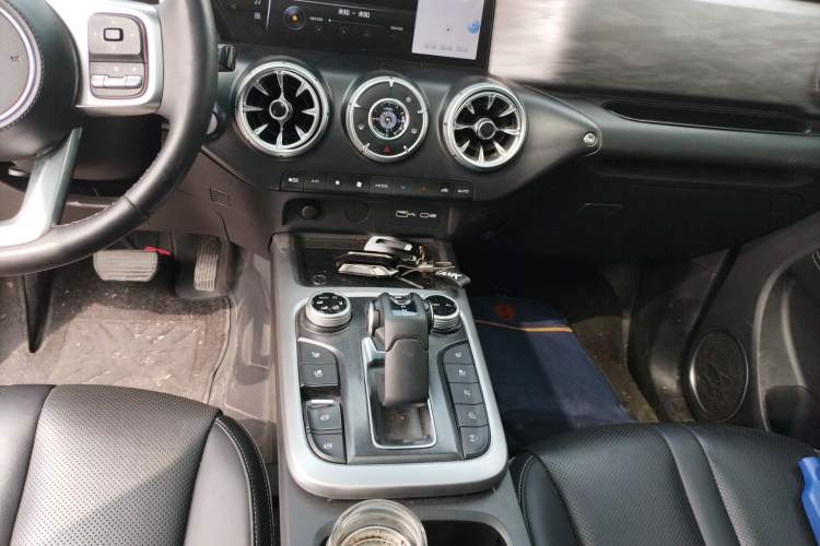 Used Tank 300 2023 City Edition 2.0T—Stylish as Ever
