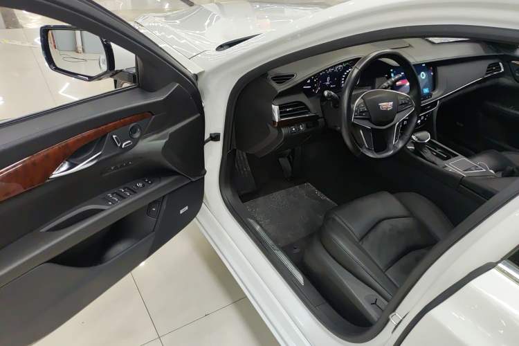 Used Cadillac CT6 2017 28T Elite Model Driver Seat