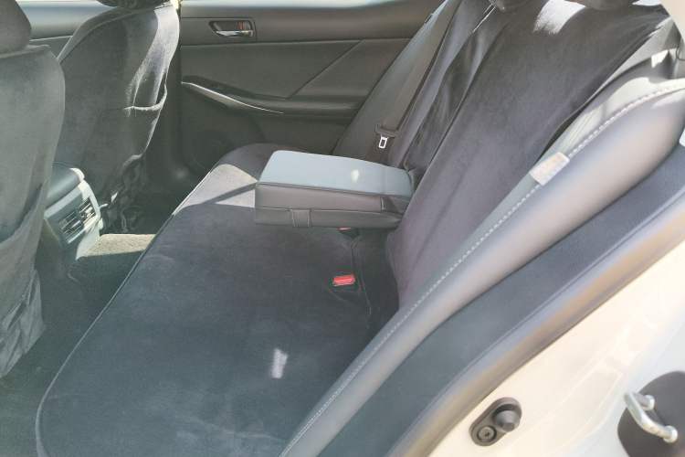 Used Lexus IS 2013 250 Leading Edition