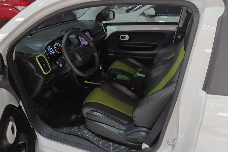 Used Roewe Clever 2021 302km All-Round Version