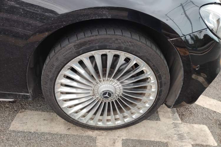 Used Mercedes-Benz E-Class 2020 Restyled E 300 L Sporty and Stylish Edition