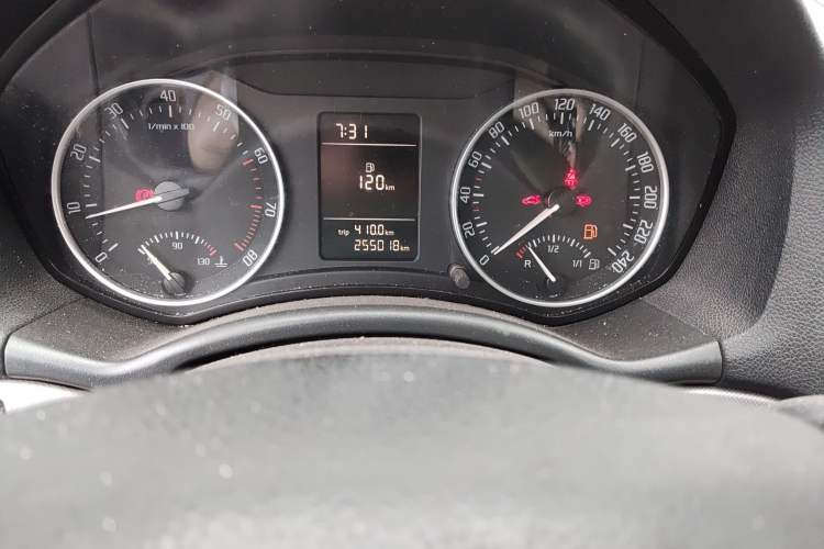 Used Skoda Octavia 2014 1.6L Manual Yijie Edition