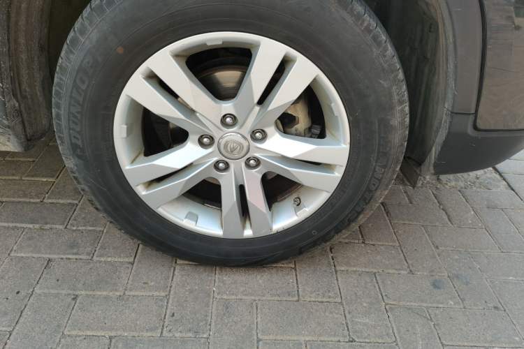 Used CHANGAN CS75 2014 2.0L Manual Luxury Version China V Standard Right Front Wheel Hub