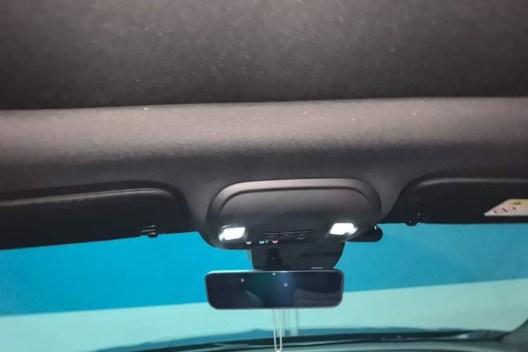 Used Buick Envision 2023 Encore Plus 652T Five-Seat Luxury Model
