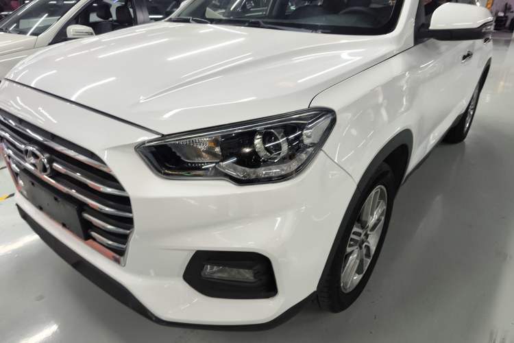 Used Hyundai ix35 2019 2.0L Automatic 2WD Zhiyong·Changxiang Edition China V Standard Left Front Headlight
