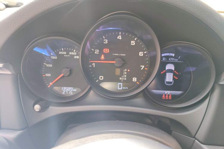 Used Porsche Macan 2021 Macan 2.0T Instrument Cluster