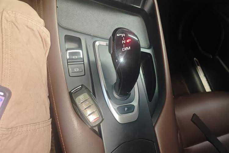 Used Haval F7 2020 1.5T Two-Wheel Drive i-Type Gear Lever