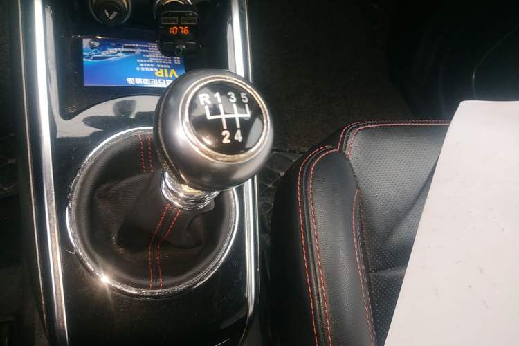 Used Zotye Domy X5 2016 1.5T Manual Luxury 7-Seater China V Emission Standard
