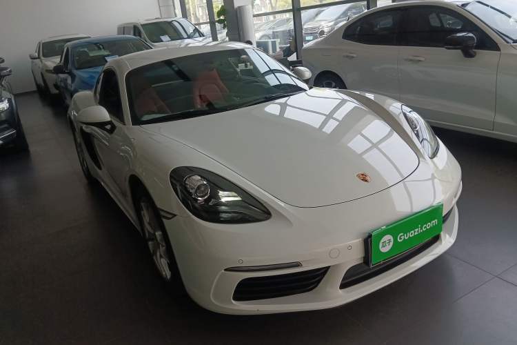 Used Porsche 718 2018 Cayman 2.0T
