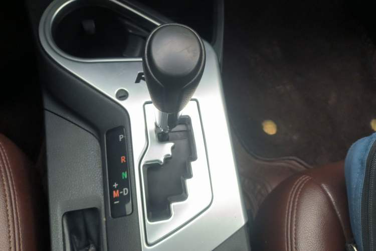 Used Toyota RAV4 2016 2.0L CVT Two-Wheel Drive Fashion Edition China V Standard