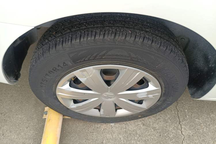 Used Volkswagen Jetta 2015 Value Edition 1.6L Automatic Fashion Version
