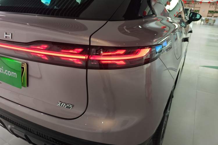 Used VOYAH COURAGE 2024 Ultra-Long Range Smart Enjoyment Version
