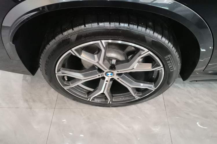 Used BMW X5 2022 xDrive 40Li M Sport Package