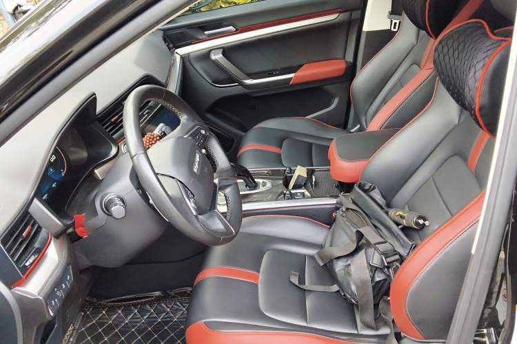 Used Haval H4 2019 1.5 GDIT DCT Ultra-Luxury Smart Connectivity Model China VI Standard