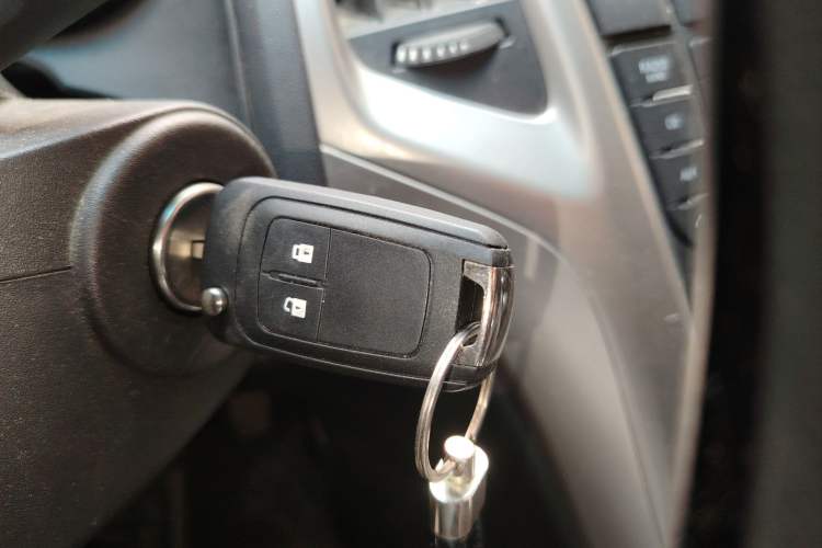 Used Buick GT 2014 XT 1.6L Automatic Fashion Edition Vehicle Key