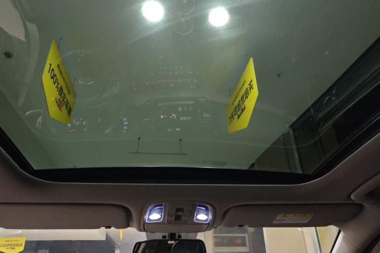 Used Kia KX5 2016 1.6T Automatic Two-Wheel Drive Premium Headliner