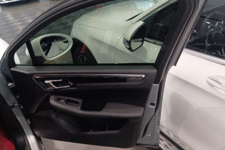 Used Porsche Macan 2021 Macan 2.0T